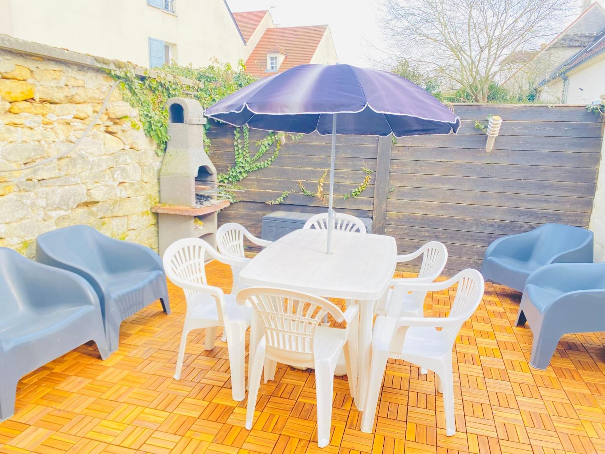 Maison Individuelle Tout Confort Terrasse Exterieur Proche Parc Asterix, Aeroport Roissy Cdg, Paris, Disney, Chateau De Chantilly La Chapelle-en-Serval Kültér fotó