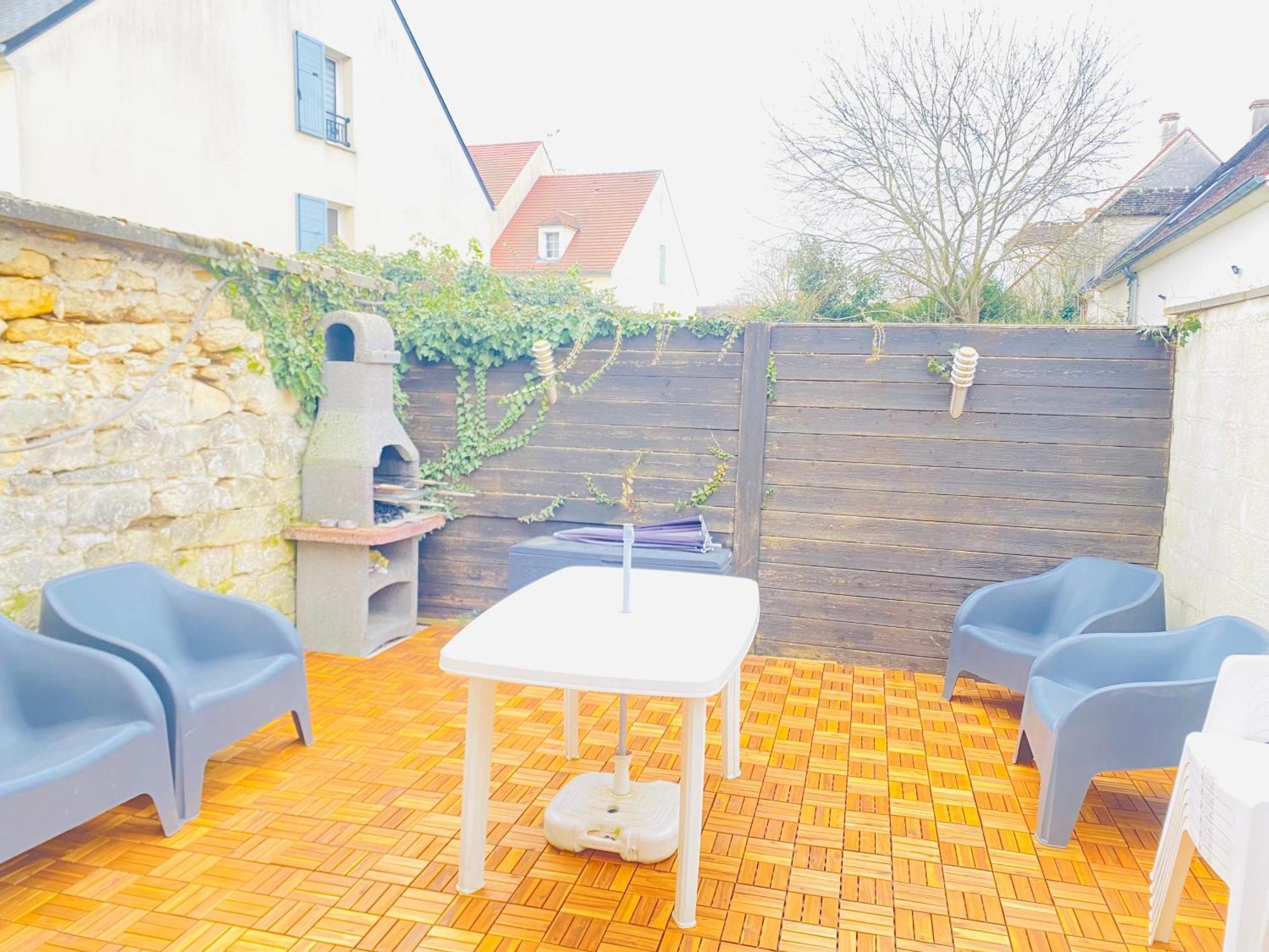 Maison Individuelle Tout Confort Terrasse Exterieur Proche Parc Asterix, Aeroport Roissy Cdg, Paris, Disney, Chateau De Chantilly La Chapelle-en-Serval Kültér fotó